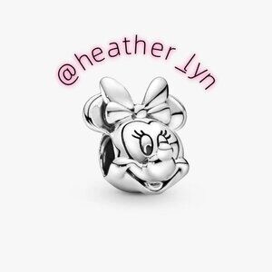 Pandora Disney, Minnie Mouse Charm